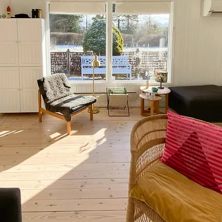 Summer Bliss With Vibrant Garden In Nodebohuse Holiday home Hundested